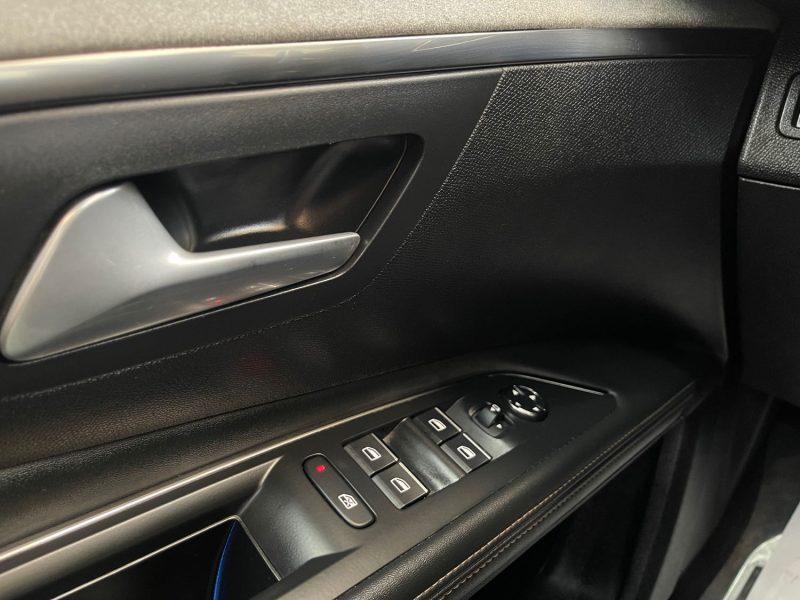 PEUGEOT 5008 GARANTIE 12 MOIS 2.0 BlueHDi 180ch S&S GT EAT8 7 PLACES, HISTORIQUE COMPLET
