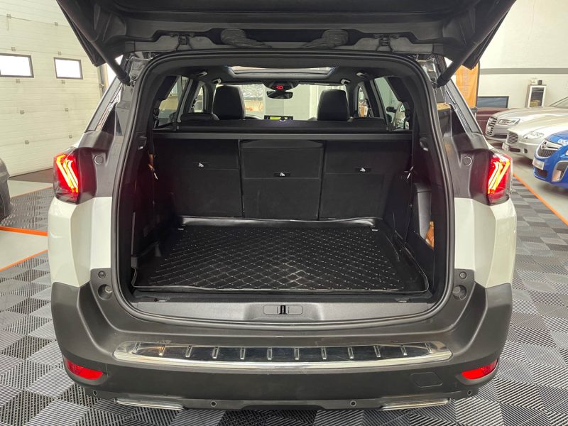 PEUGEOT 5008 GARANTIE 12 MOIS 2.0 BlueHDi 180ch S&S GT EAT8 7 PLACES, HISTORIQUE COMPLET