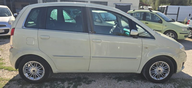 LANCIA MusaPhase 2 1.3 MJTD 16V Platino 90 cv, 2008- Garantie 3Mois