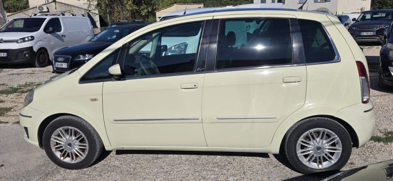 LANCIA MusaPhase 2 1.3 MJTD 16V Platino 90 cv, 2008- Garantie 3Mois