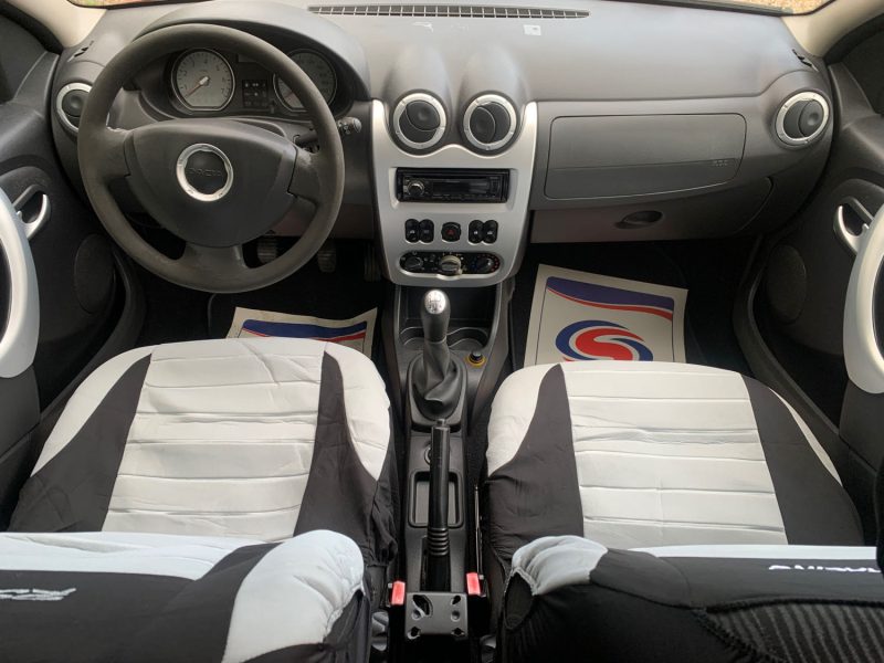 DACIA LOGAN 20101.5 dCi 85ch