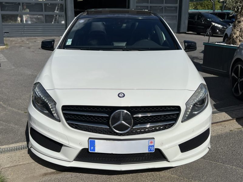 MERCEDES CLASSE A III FASCINATION 180 1.6i 122 Cv 1ERE MAIN BOITE AUTO CUIR TOIT OUVRANT Garantie1an