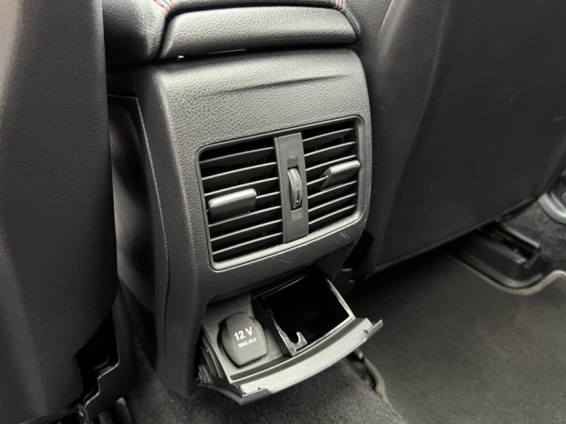 MERCEDES CLASSE A III FASCINATION 180 1.6i 122 Cv 1ERE MAIN BOITE AUTO CUIR TOIT OUVRANT Garantie1an