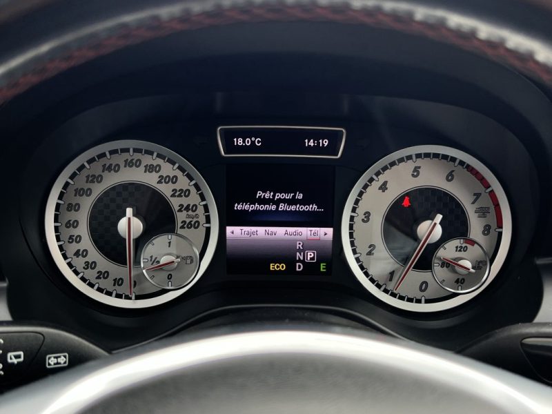 MERCEDES CLASSE A III FASCINATION 180 1.6i 122 Cv 1ERE MAIN BOITE AUTO CUIR TOIT OUVRANT Garantie1an