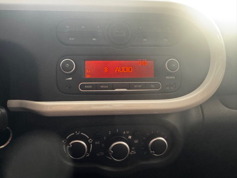 RENAULT TWINGO 2015