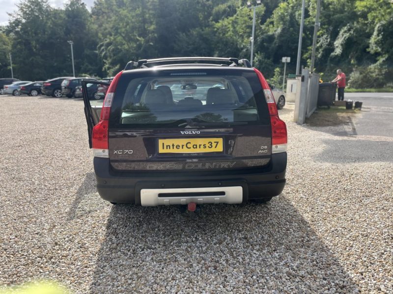 VOLVO XC70 D5 2.4 Break 185cv BVA awd 90.000 km