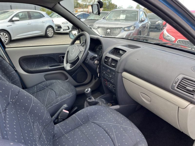 RENAULT CLIO AUTHENTIQUE 1.2