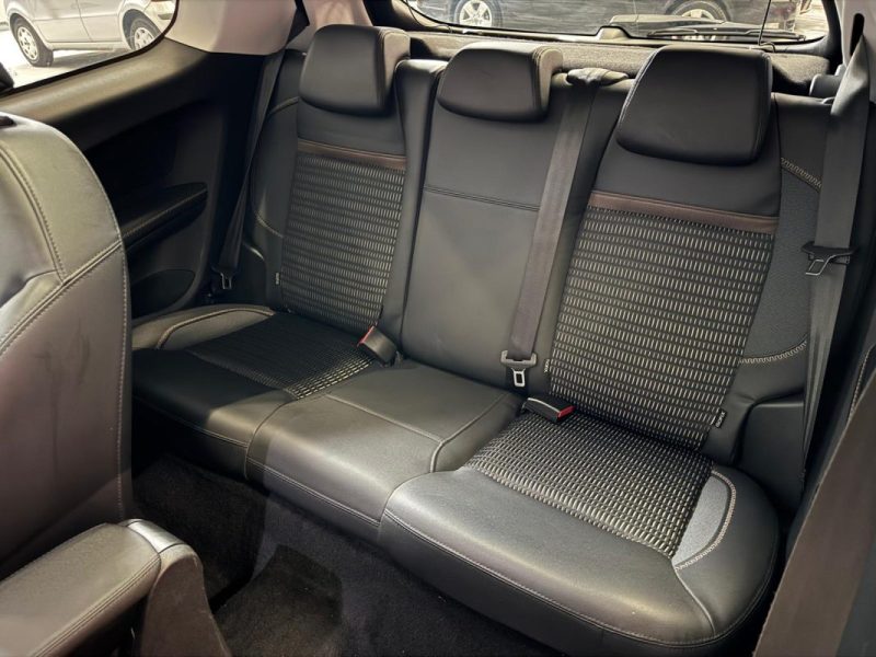 PEUGEOT 208 1.2 VTi 82 Allure 