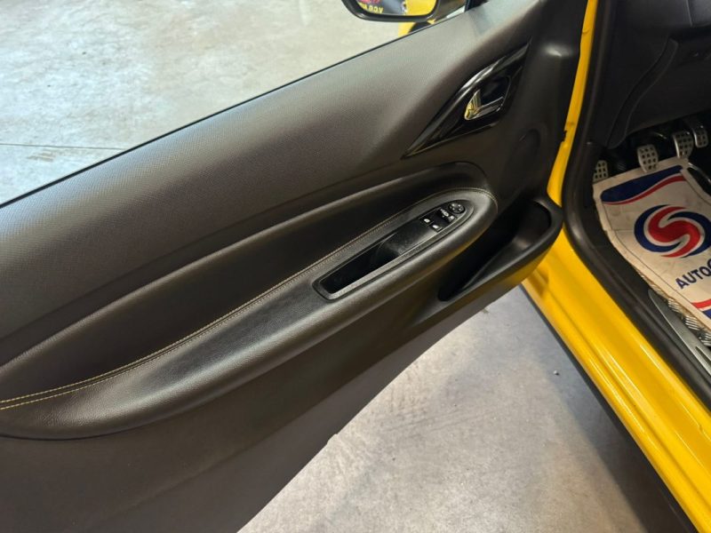 CITROEN DS3 1.6 THP 155ch Sport Chic 