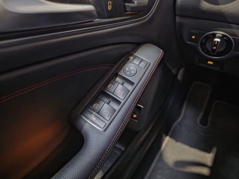 MERCEDES BENZ CLA 200 CDI FASCINATION PACK AMG LINE / Suivi complet