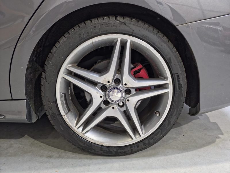 MERCEDES BENZ CLA 200 CDI FASCINATION PACK AMG LINE / Suivi complet