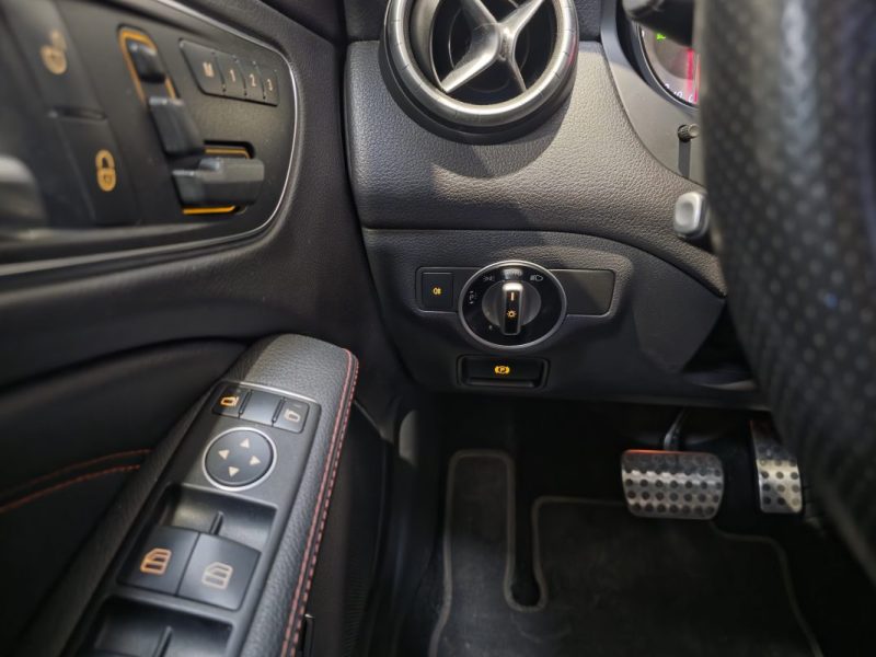 MERCEDES BENZ CLA 200 CDI FASCINATION PACK AMG LINE / Suivi complet