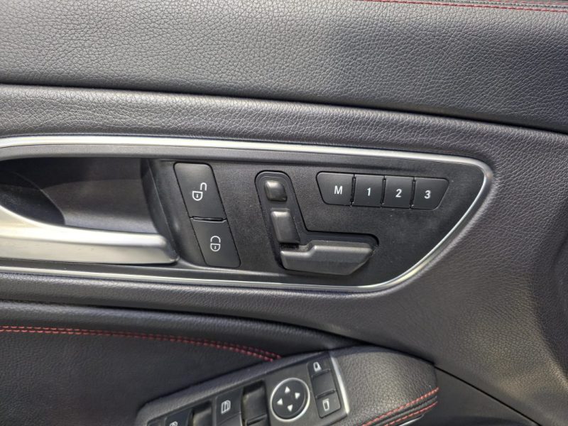 MERCEDES BENZ CLA 200 CDI FASCINATION PACK AMG LINE / Suivi complet