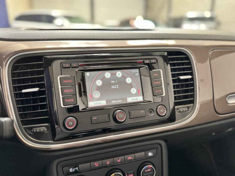 VOLKSWAGEN COCCINELLE CABRIOLET 1.2 TSI 105 VINTAGE DSG / SUIVI COMPLET