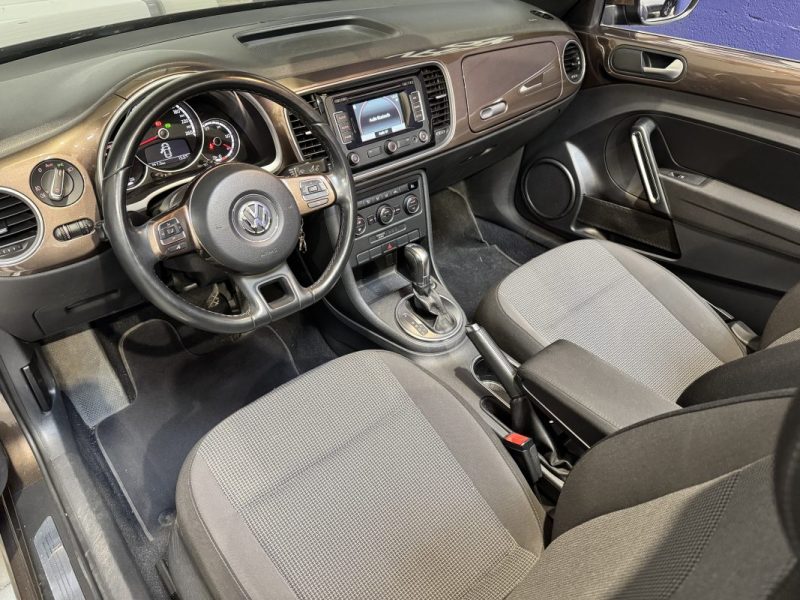 VOLKSWAGEN COCCINELLE CABRIOLET 1.2 TSI 105 VINTAGE DSG / SUIVI COMPLET