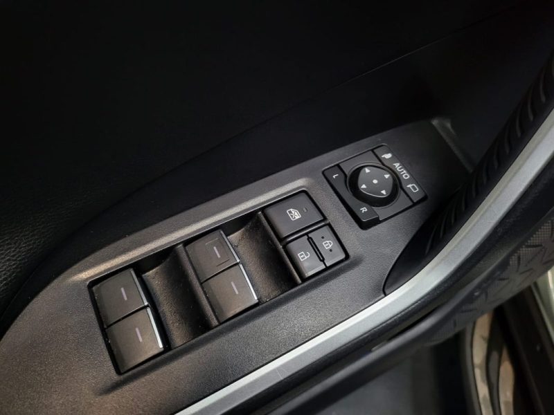 TOYOTA RAV4 2.5 HYBRIDE DYNAMIC BUSINESS 2WD 222 cv