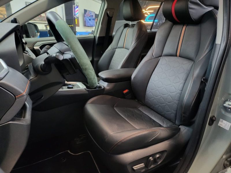 TOYOTA RAV4 2.5 HYBRIDE DYNAMIC BUSINESS 2WD 222 cv