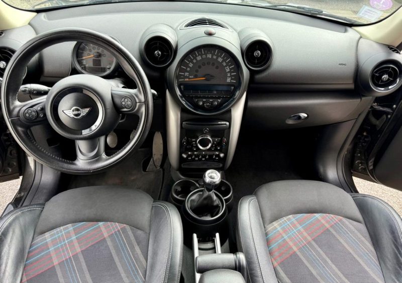 MINI COOPER 1.6 122CH  Paceman  Pack Chili