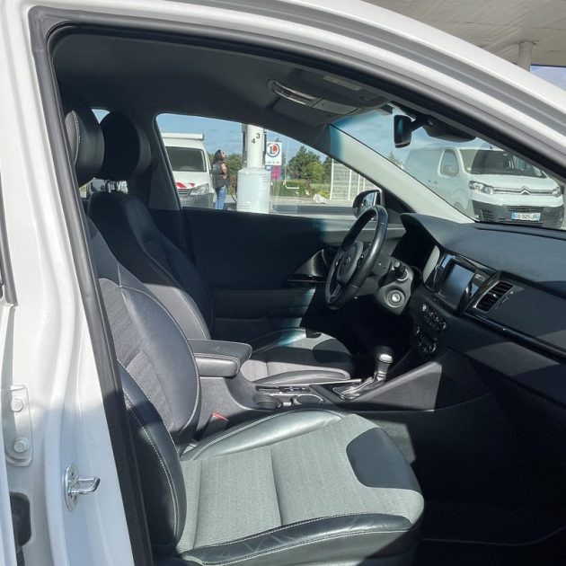 KIA NIRO 1.6 GDi 105ch ISG + électrique 43.5ch 150 ch 