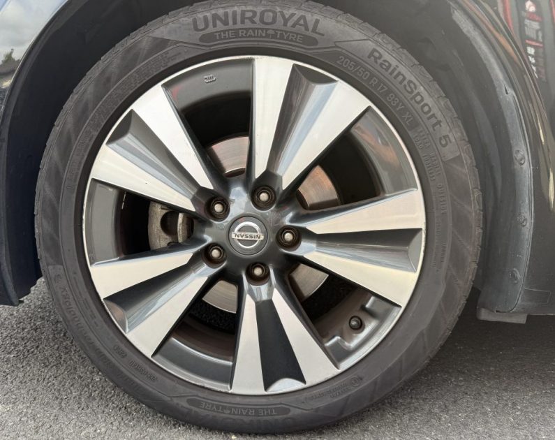 Nissan Pulsar 1.5 dCi 110 Tekna (5 CV)