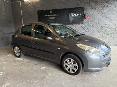 PEUGEOT 206+ 2010