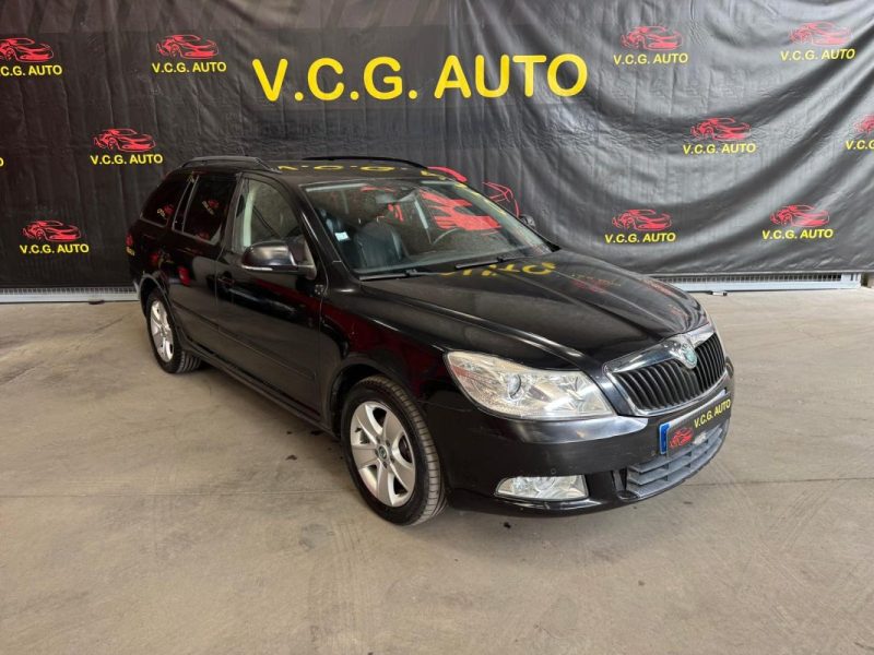 SKODA OCTAVIA 1.6 TDI 105 Elegance 