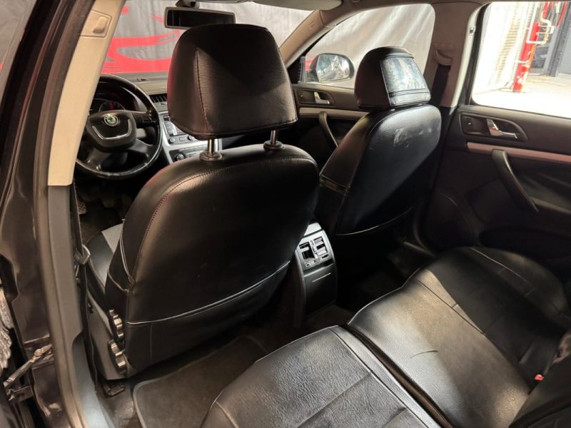 SKODA OCTAVIA 1.6 TDI 105 Elegance 