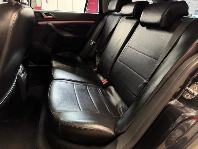 SKODA OCTAVIA 1.6 TDI 105 Elegance 