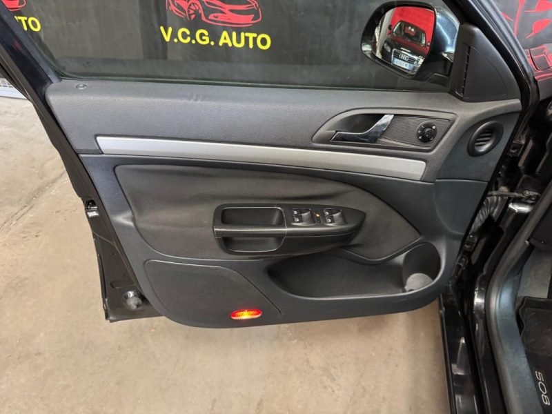 SKODA OCTAVIA 1.6 TDI 105 Elegance 