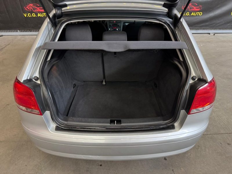 AUDI A3 1.9 TDI 105 Ambiente 