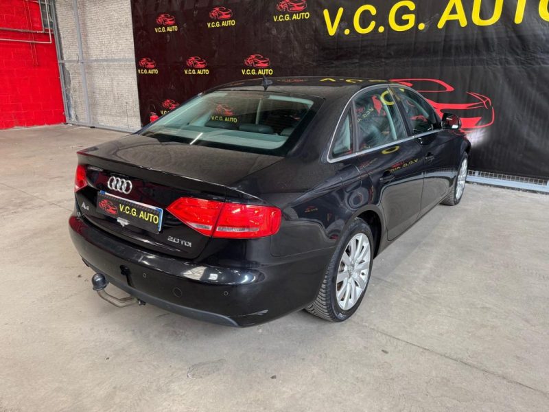 AUDI A4 2.0 TDI 143 Ambition Luxe 