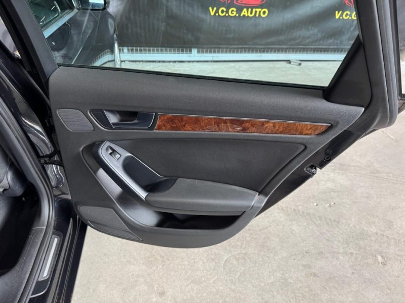 AUDI A4 2.0 TDI 143 Ambition Luxe 