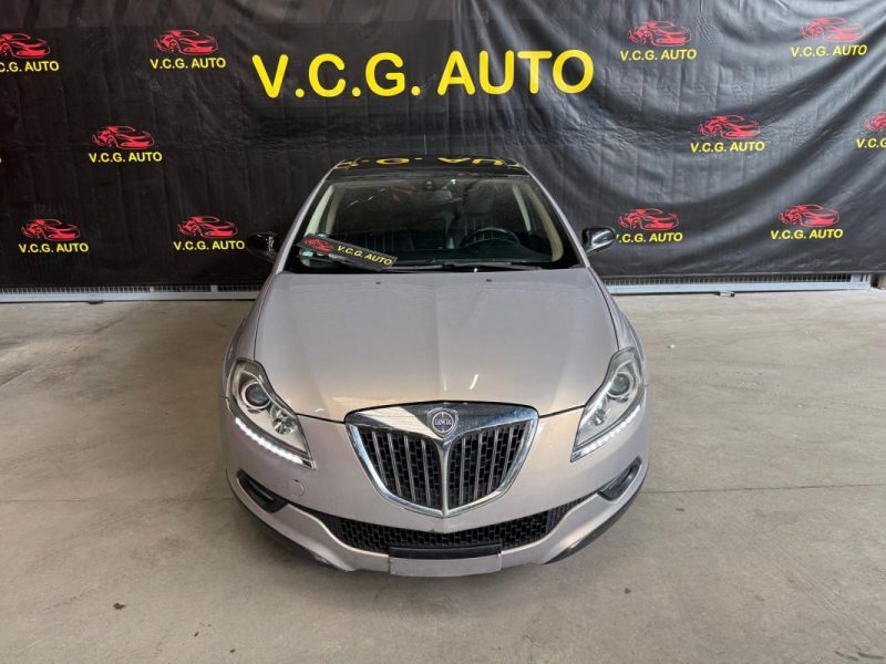 LANCIA DELTA 1.4i T-jet 120 Platino 