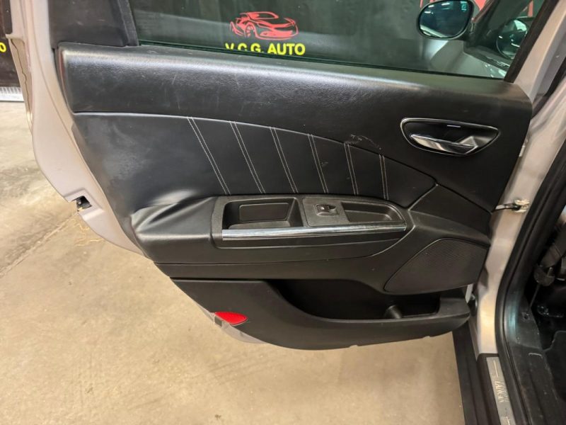 LANCIA DELTA 1.4i T-jet 120 Platino 