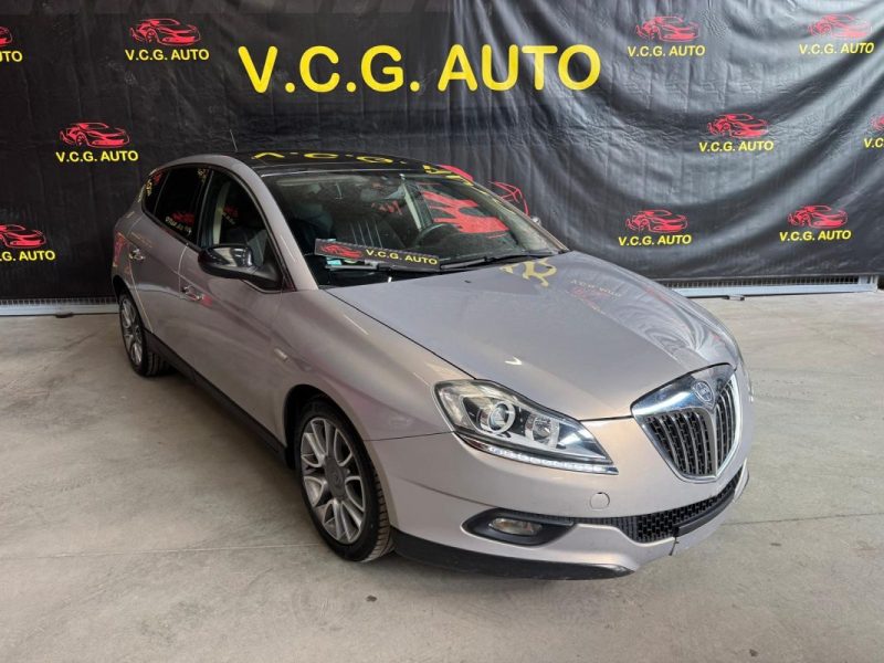 LANCIA DELTA 1.4i T-jet 120 Platino 