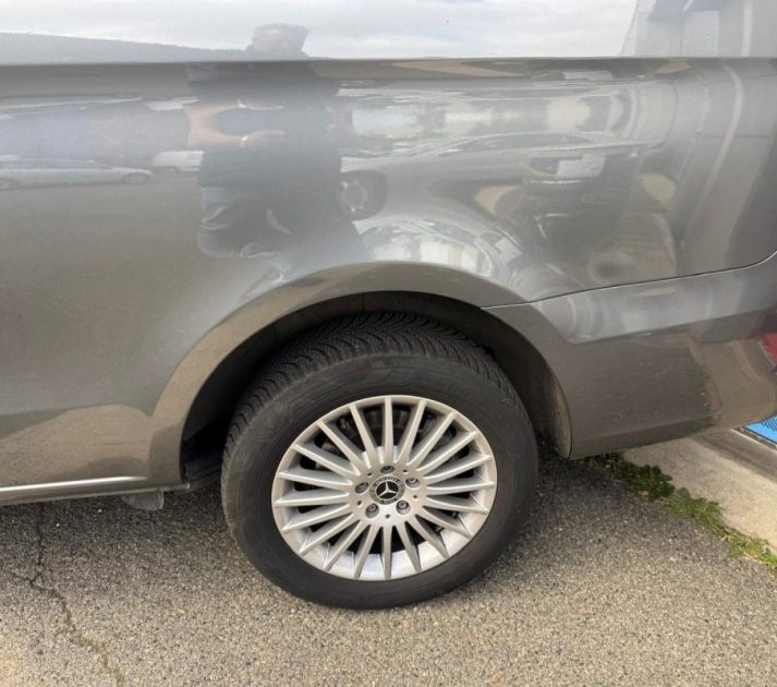 MERCEDES BENZ VITO 2023