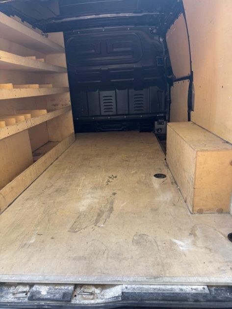 MERCEDES BENZ VITO 2023