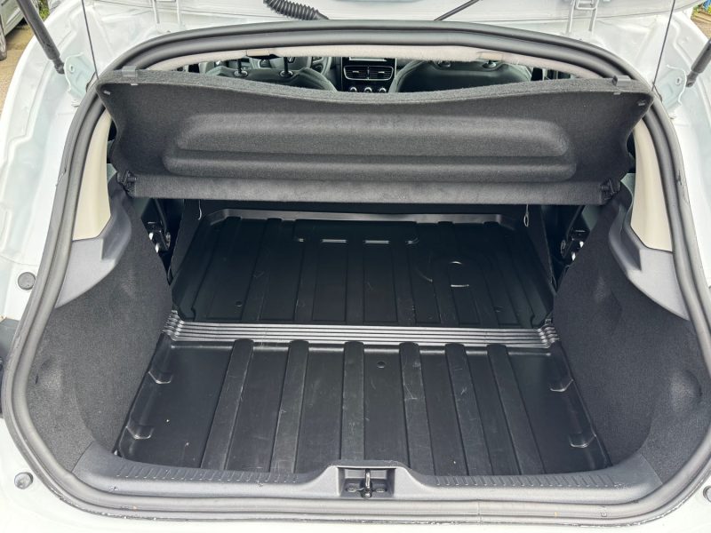 RENAULT CLIO 1.5 dCi 90ch TVA 2PLACES