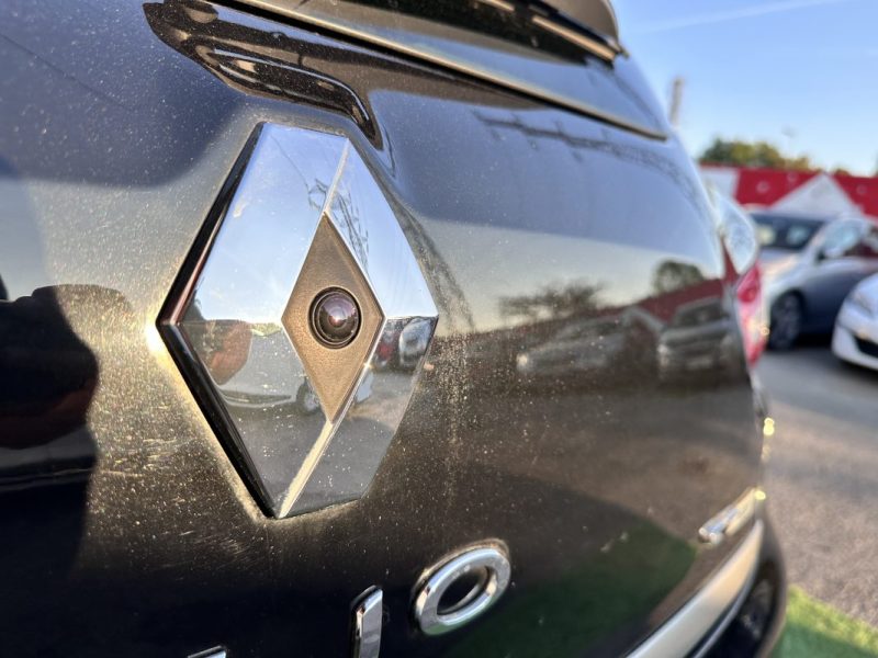 RENAULT CLIO IV 1.2 TCE 120CV GT  -- *** REMISE EXEPTIONNEL *** -- 