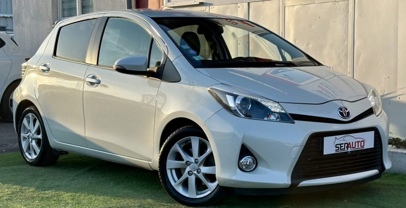 TOYOTA YARIS 1.5 HYBRID 100H STYLE 5P