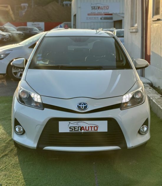 TOYOTA YARIS 1.5 HYBRID 100H STYLE 5P