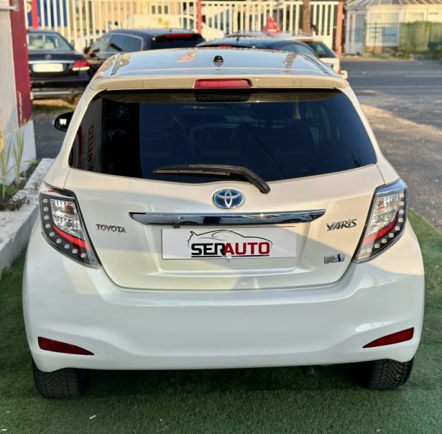 TOYOTA YARIS 1.5 HYBRID 100H STYLE 5P
