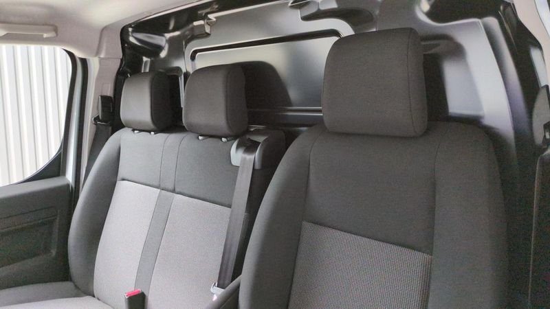 Citroën Jumpy fourgon nouveau M bluehdi 180 s&s eat8 + pack connective + camera + full led