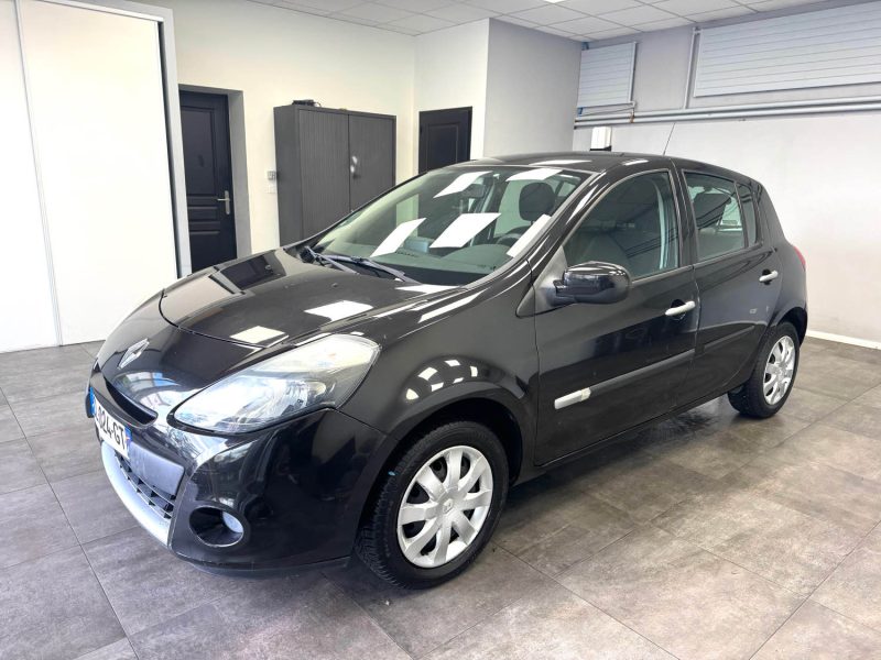 RENAULT CLIO 2012