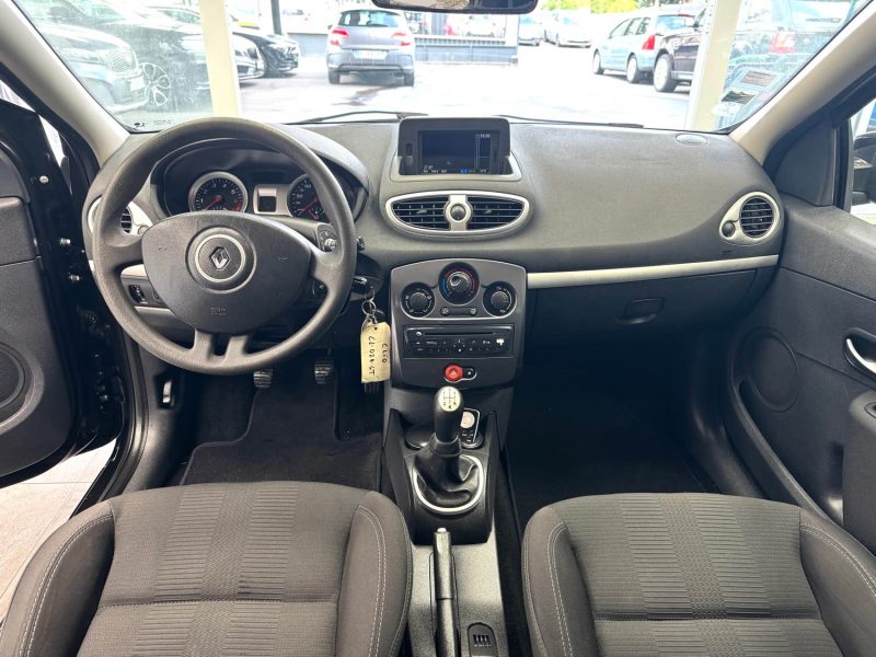 RENAULT CLIO 2012