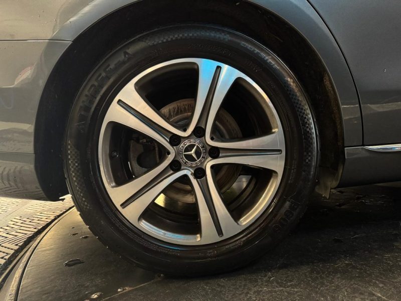 MERCEDES CLASSE E 220d 194ch SPORTLINE APPLE CARPLAY / VIRTUAL COCKPIT / TOIT OUVRANT