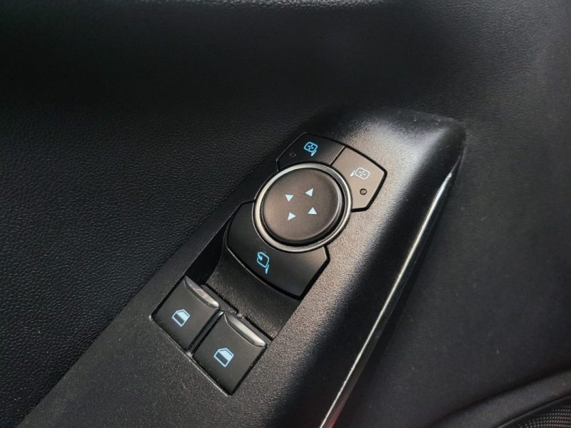 FORD FIESTA 1.0 ECOBOOST TITANIUM 100 cv