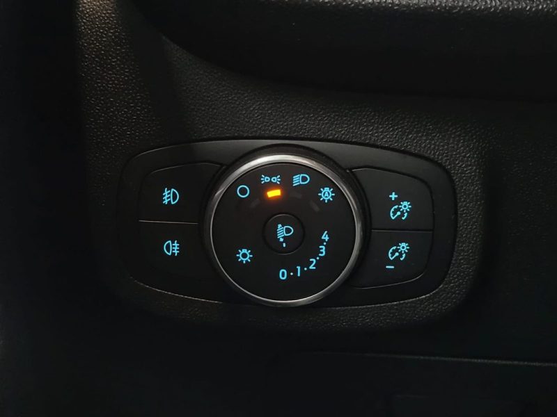 FORD FIESTA 1.0 ECOBOOST TITANIUM 100 cv