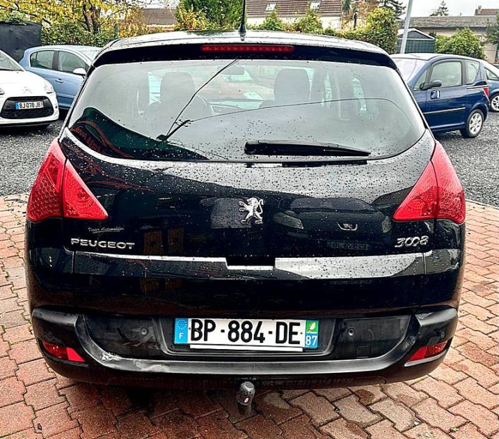 PEUGEOT 3008 Monospace 1.6L HDi 112cv PREMIUM / GARANTIE_RÉVISER 