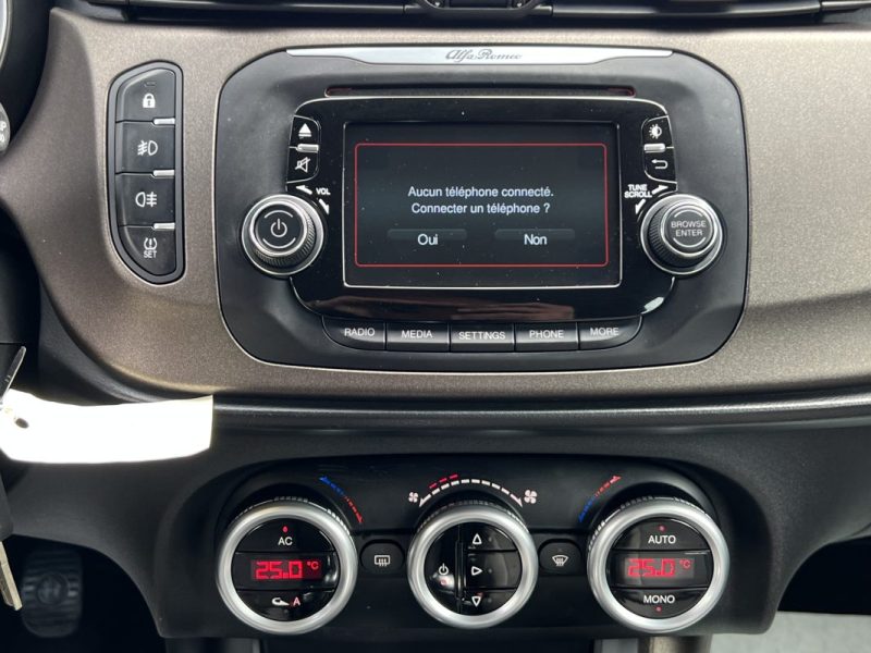 ALFA ROMEO GIULIETTA III PHASE 2 1.6 JTDM 120 Cv PREMIERE MAIN - GARANTIE 1 AN